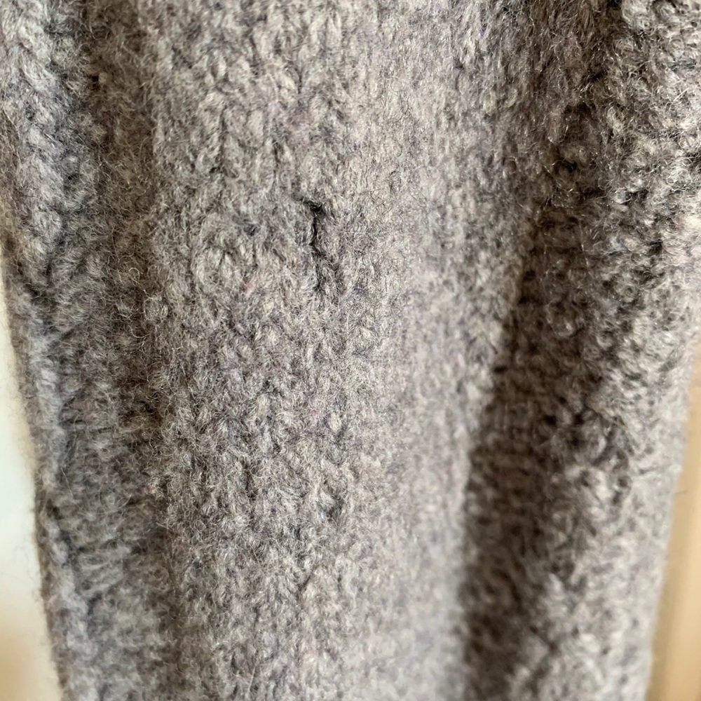 Arancrafts 100% Merino Wool Cardigan Sweater - Picture 9 of 11